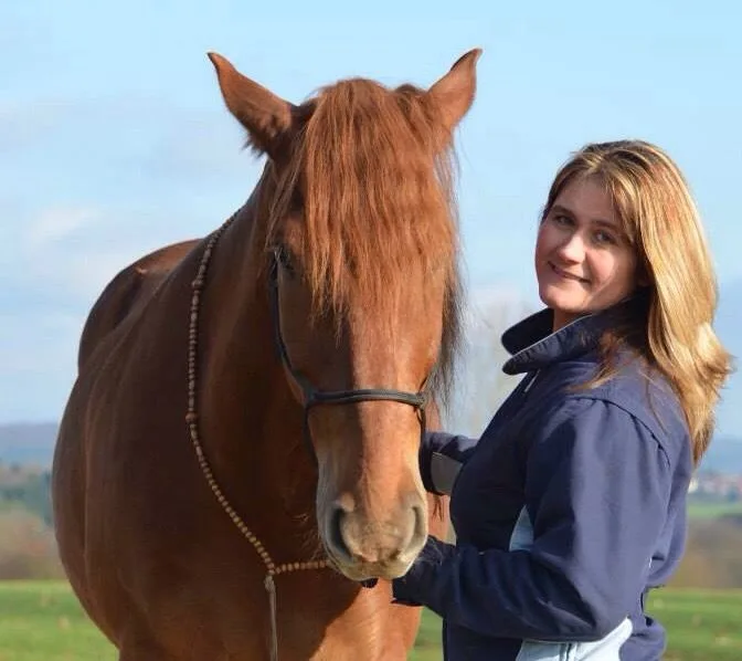 Ellen Drost mit Pferd